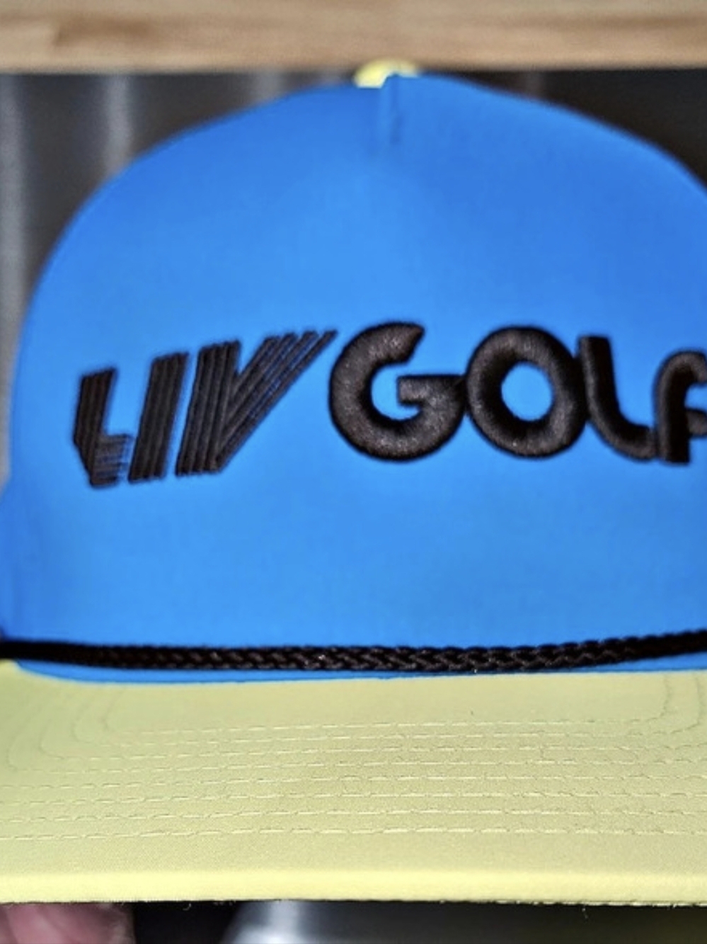 LIV Golf Flexfit Tech 110 Blue & Yellow Golf Hat Like New